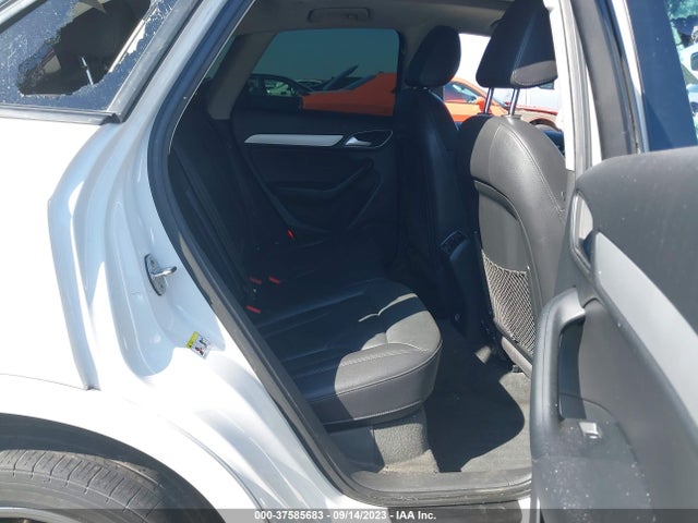 WA1BCCFS1HR016588 Audi Q3 PREMIUM