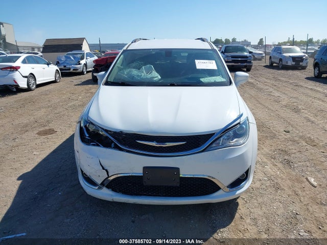Chrysler Pacifica Touring L 2018 2C4RC1BG6JR235931 Image 13