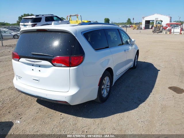 Chrysler Pacifica Touring L 2018 2C4RC1BG6JR235931 Image 4