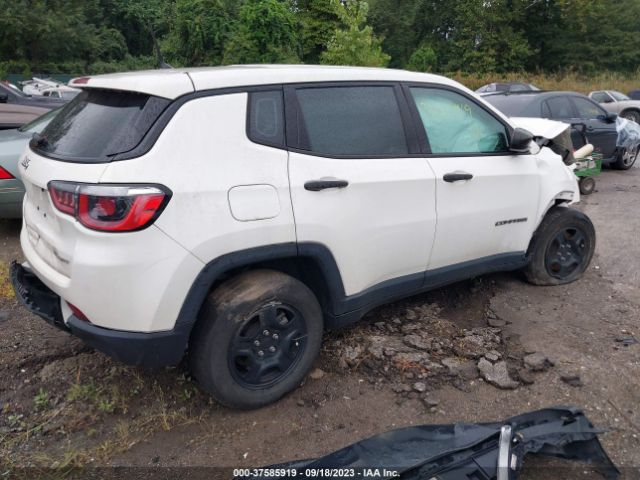 3C4NJDAB8JT423925 Jeep Compass Sport