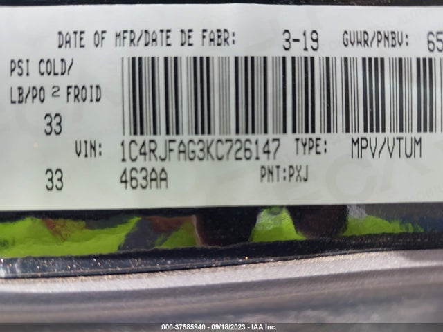 1C4RJFAG3KC726147 Jeep Grand Cherokee Laredo E