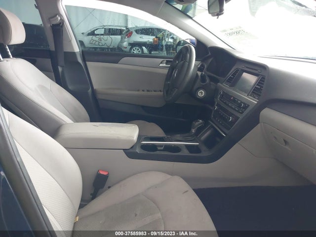 2016 HYUNDAI SONATA 2.4L SE VIN: 5NPE24AF3GH367157