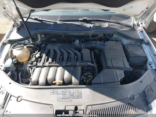 2008 VOLKSWAGEN PASSAT SEDAN VR6 VIN: WVWDU73C78P007549