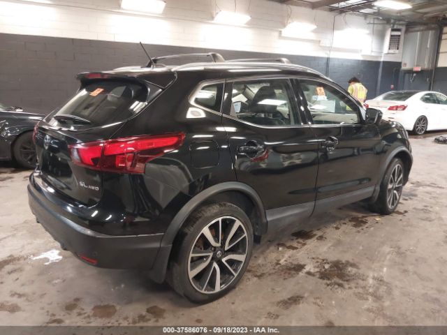 JN1BJ1CR0KW353489 Nissan Rogue Sport Sl