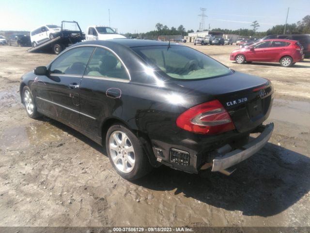 2004 MERCEDES-BENZ CLK-CLASS WDBTJ65J64F089041 Photo 2