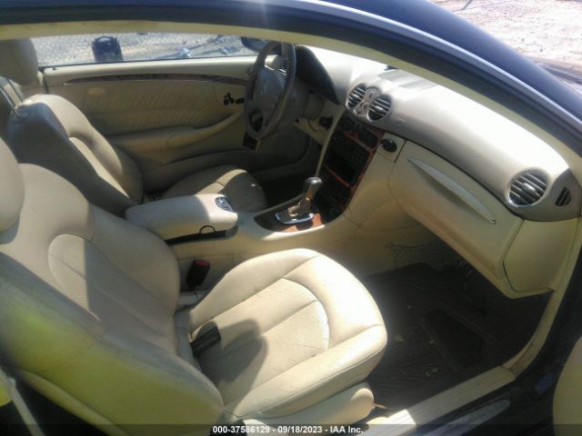 2004 MERCEDES-BENZ CLK-CLASS WDBTJ65J64F089041 Photo 4