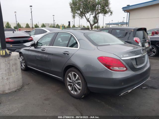 55SWF4JB8HU220076 Mercedes-Benz C-class C 300