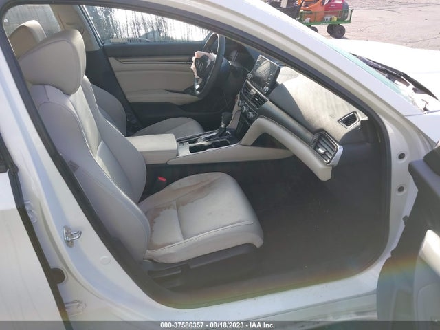 Honda ACCORD LX 2019 1HGCV1F17KA073403 Image 5