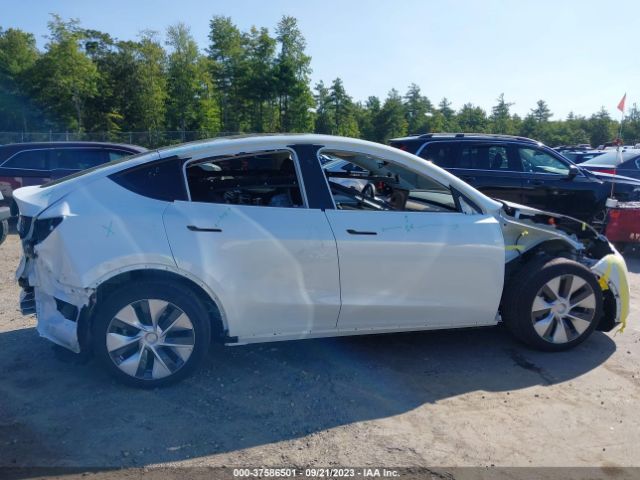 7SAYGDEE2PF799949 Tesla Model Y Long Range