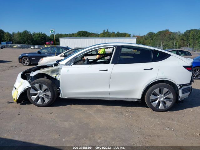7SAYGDEE2PF799949 Tesla Model Y Long Range