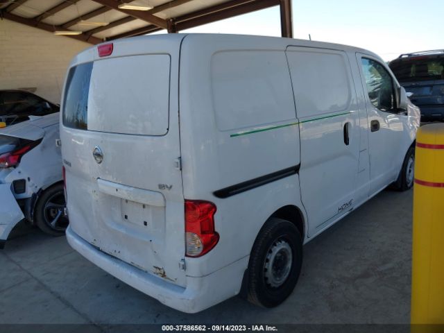 3N6CM0KN3EK698353 Nissan NV200 SV