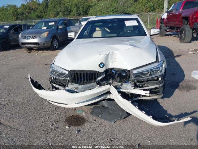 WBAJE5C34HG916513 BMW 5 Series 540i
