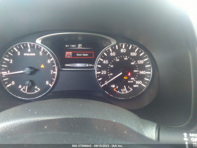 5N1DR2MM0JC653763 Nissan Pathfinder Sv