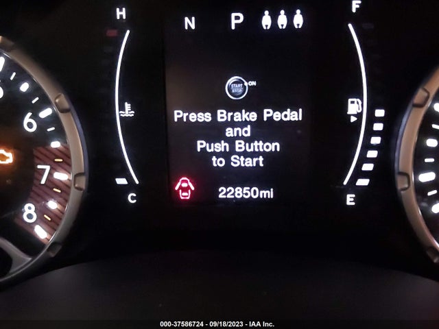 ZACNJBBB7KPK05998 Jeep Renegade Latitude