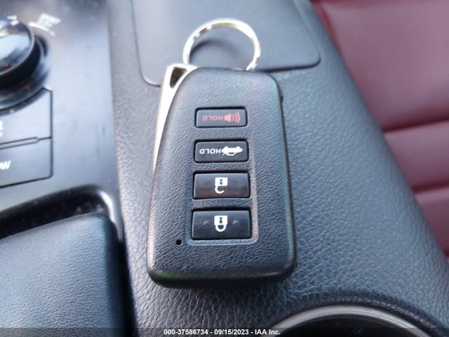 Lexus IS 350 2014 JTHBE1D26E5009211 Image 11