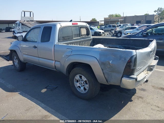 2015 TOYOTA TACOMA VIN: 5TFUX4EN0FX032374