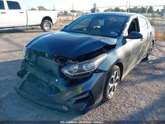 3KPF24ADXKE010705 KIA Forte Lxs
