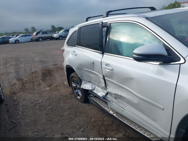 Toyota Highlander Limited 2016 5TDDKRFH6GS243963 Image 13