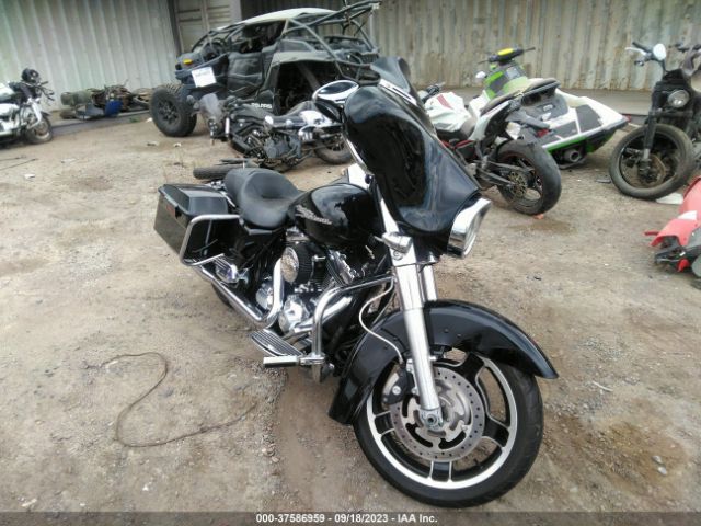2012 HARLEY-DAVIDSON FLHX 1HD1KBM32CB688413