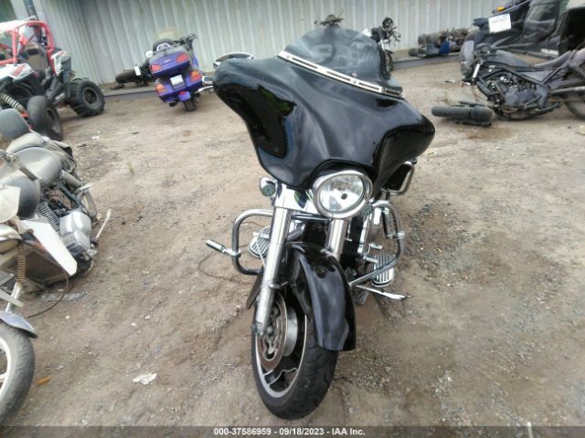 2012 HARLEY-DAVIDSON FLHX 1HD1KBM32CB688413 Photo 4
