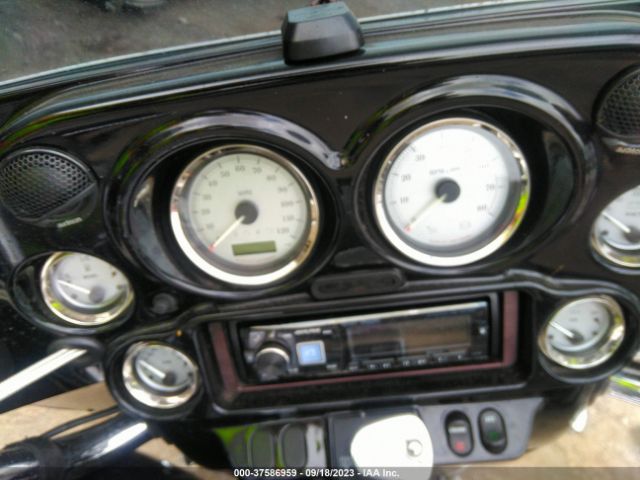 2012 HARLEY-DAVIDSON FLHX 1HD1KBM32CB688413 Photo 6