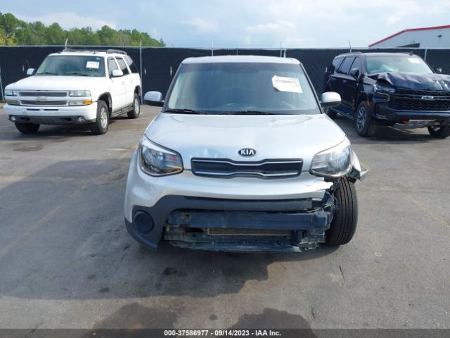 KNDJN2A21K7008250 KIA Soul Base
