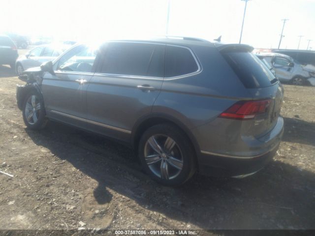 2020 VOLKSWAGEN TIGUAN 3VV2B7AX0LM128958 Photo 2