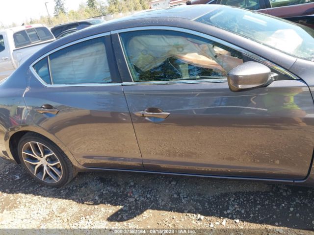 19UDE2F73KA009180 Acura Ilx Technology Package/premium Package