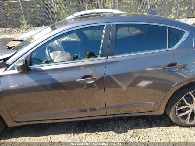 19UDE2F73KA009180 Acura Ilx Technology Package/premium Package