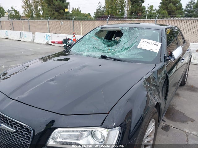 2C3CCAEG0HH663189 Chrysler 300 300c