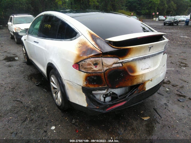 Tesla Model X 90d/75d/100d 2017 5YJXCBE20HF065102 Image 6