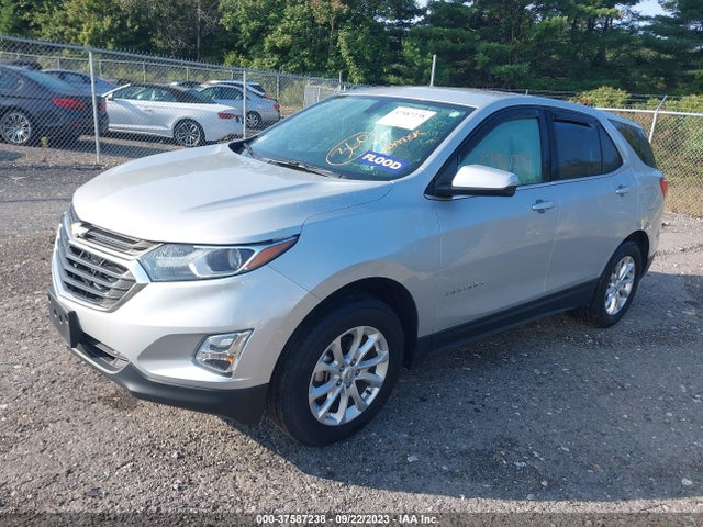 Chevrolet EQUINOX LT 2018 2GNAXSEV5J6164604 Image 2