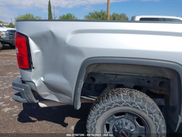 1GT21REG8JZ150841 GMC SIERRA 2500HD