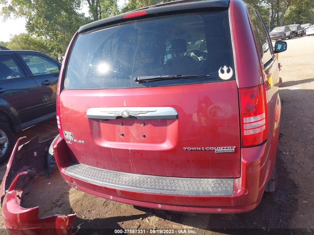 2010 CHRYSLER TOWN & COUNTRY TOURING PLUS VIN: 2A4RR8DX1AR480618
