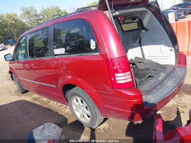 2010 CHRYSLER TOWN & COUNTRY TOURING PLUS VIN: 2A4RR8DX1AR480618