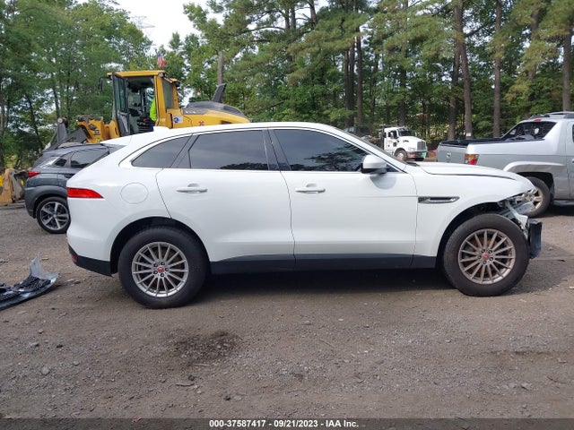 Jaguar F-pace 25t 2019 SADCS2FX9KA368928 Image 13