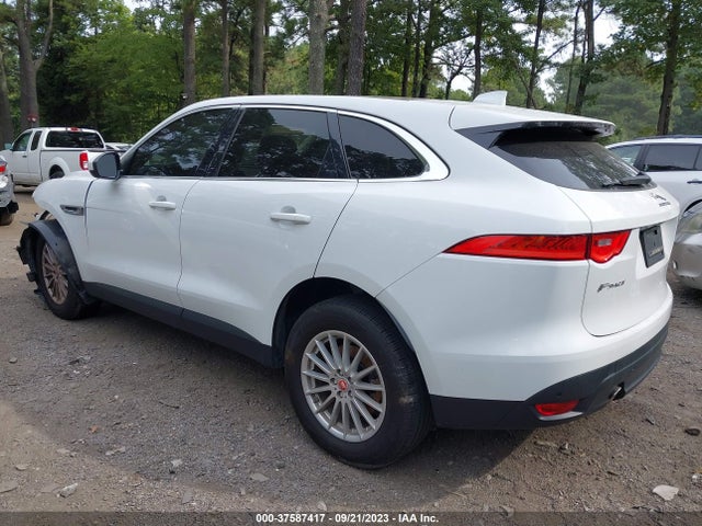 2019 JAGUAR F-PACE SADCS2FX9KA368928 Photo 2