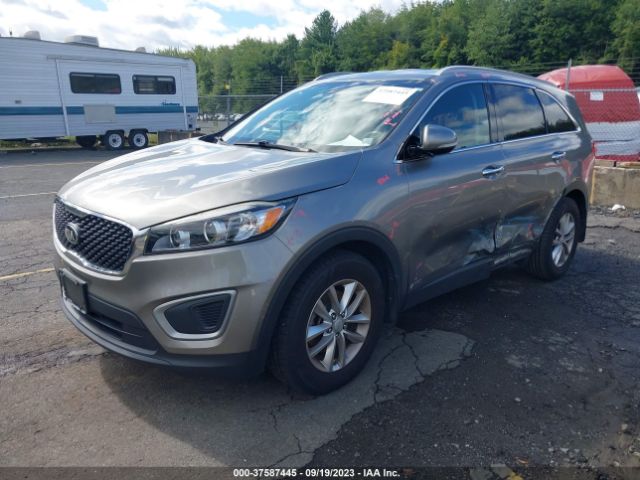 5XYPGDA32GG171072 KIA SORENTO LX