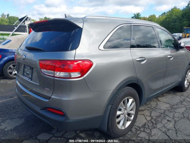 5XYPGDA32GG171072 KIA SORENTO LX