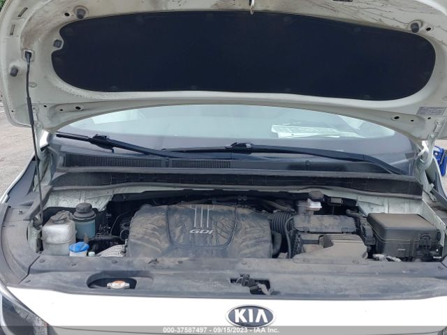 KNDMB5C16J6383163 KIA SEDONA LX
