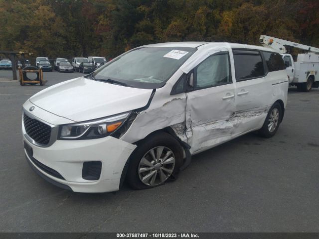 KNDMB5C16J6383163 KIA SEDONA LX