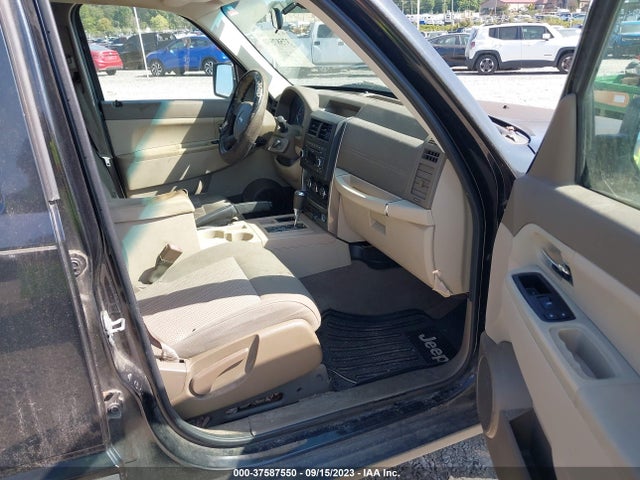 2010 JEEP LIBERTY SPORT VIN: 1J4PP2GK4AW139862