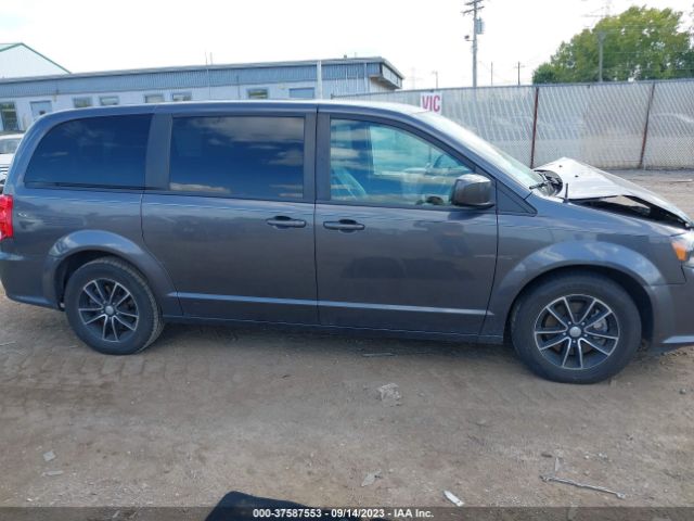 2C4RDGEGXJR140493 Dodge Grand Caravan Gt