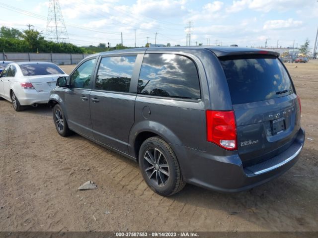 2C4RDGEGXJR140493 Dodge Grand Caravan Gt