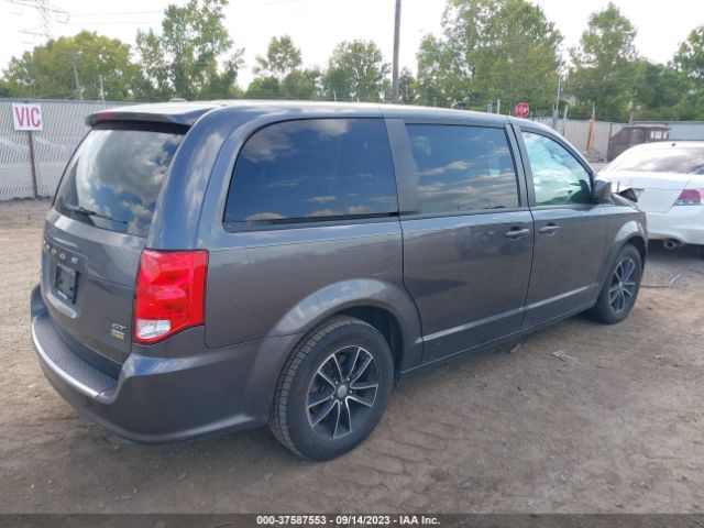 2C4RDGEGXJR140493 Dodge Grand Caravan Gt