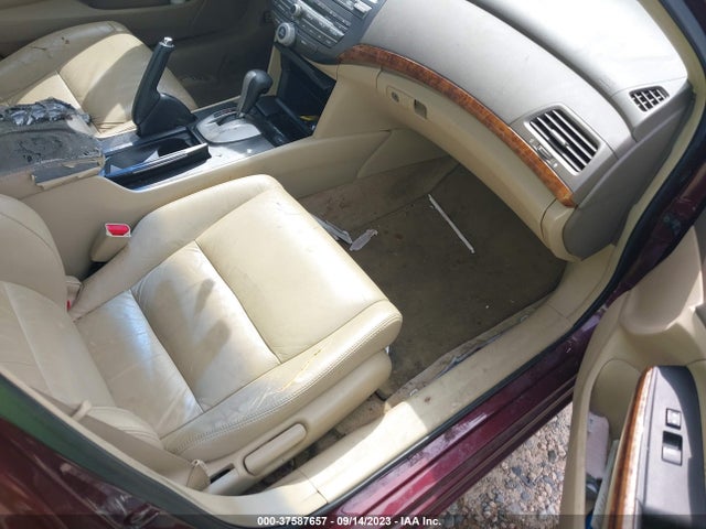 2008 HONDA ACCORD SDN EX-L VIN: 1HGCP26858A018678