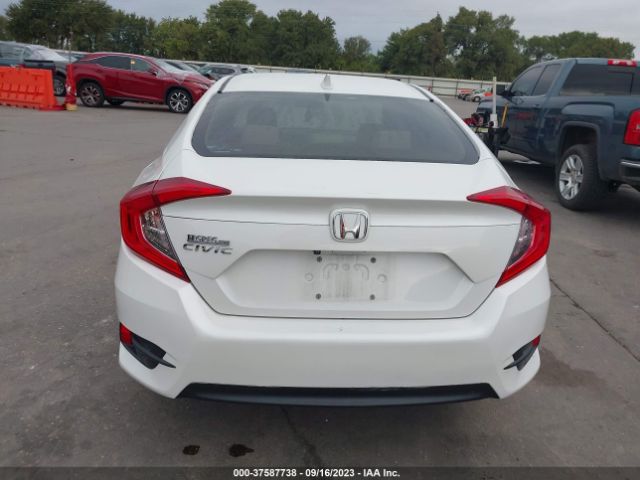 19XFC2F76JE021140 Honda Civic Sedan Ex