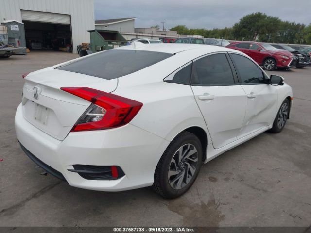 19XFC2F76JE021140 Honda Civic Sedan Ex