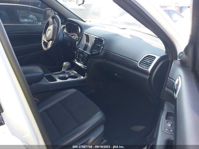 1C4RJFAG5MC561673 Jeep Grand Cherokee Laredo X