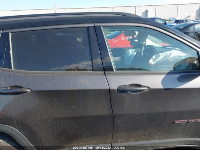 3C4NJDDB8JT307362 Jeep Compass Trailhawk